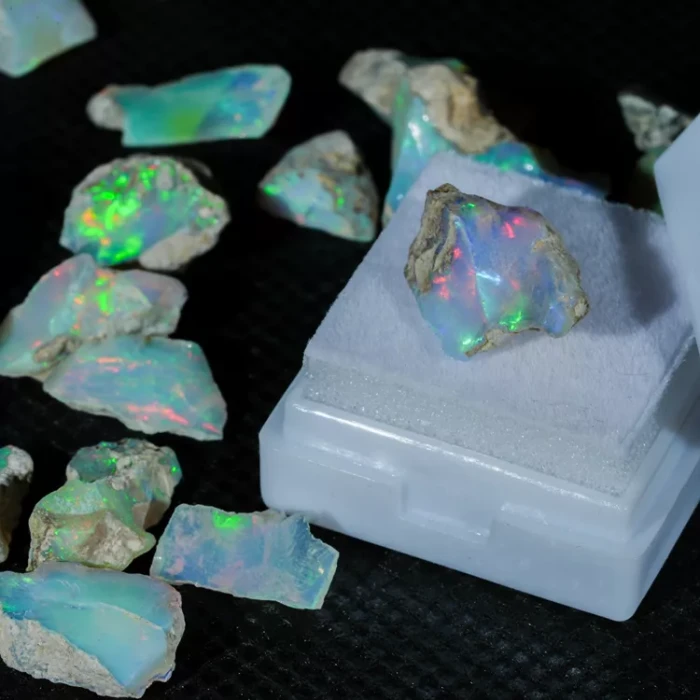 opal-szlachetny-surowy-etiopia (2) (Copy).webp