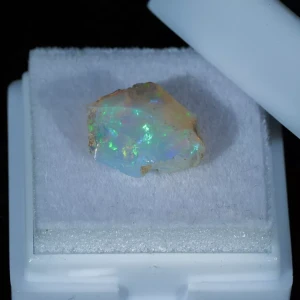 opal-szlachetny-surowy-etiopia (4) (Copy).webp