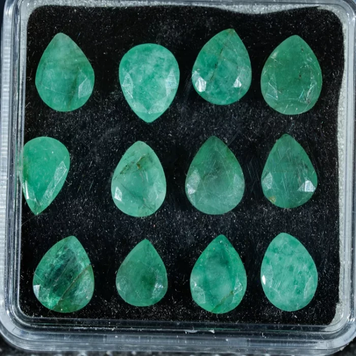 szmaragd-naturalny-maly-emerald (3).webp