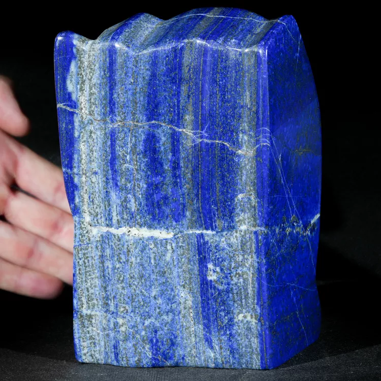 lapis-lazuli-rzezba-dekoracja-naturalna (75) (Copy).webp