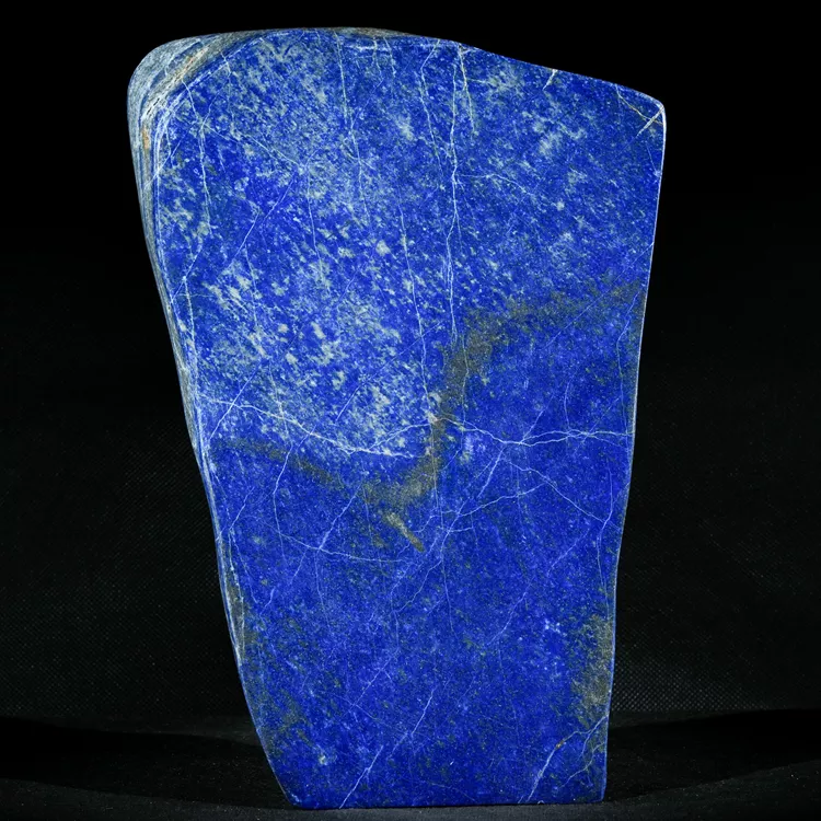 lapis-lazuli-rzezba-dekoracja-naturalna (59) (Copy).webp