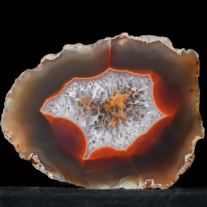 agate-condor-argentina-specimen (16).webp