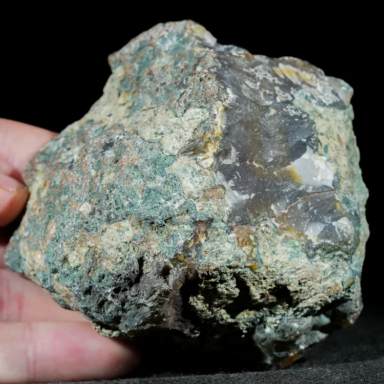 agate-condor-argentina-specimen (49).webp