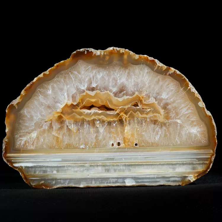 sumatra-agate-indonesia-collector (67).webp