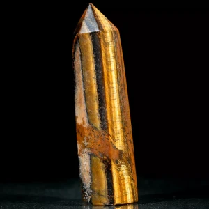 obelisk-z-kamienia-wieza-dekoracja-ochronna (14).webp