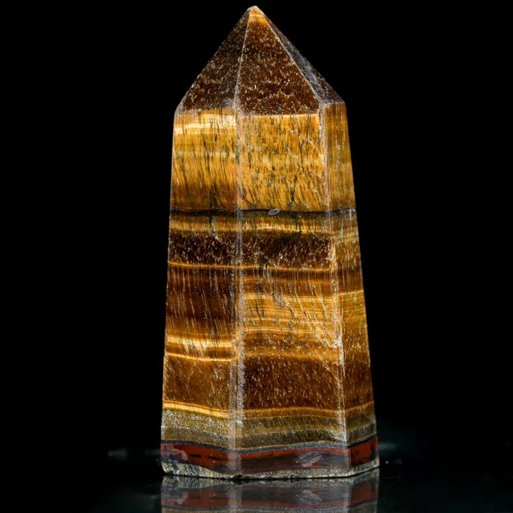 obelisk-z-kamienia-wieza-dekoracja-ochronna (36).webp